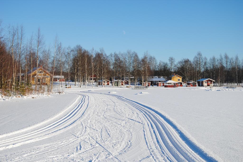 Tastulan Lomakylae Hotel Kaustinen Eksteriør billede