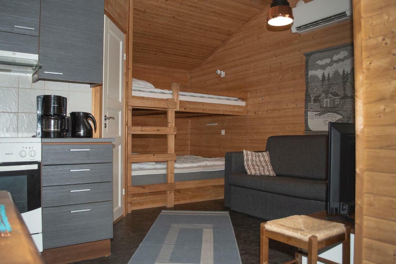 Tastulan Lomakylae Hotel Kaustinen Eksteriør billede